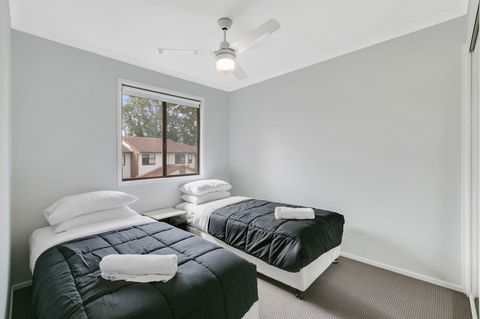Fountain View Estate - We Accommodate - Accommodation Daintree 12