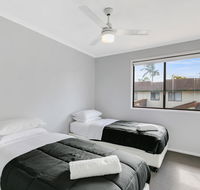 Fountain View Estate - We Accommodate - Accommodation Daintree