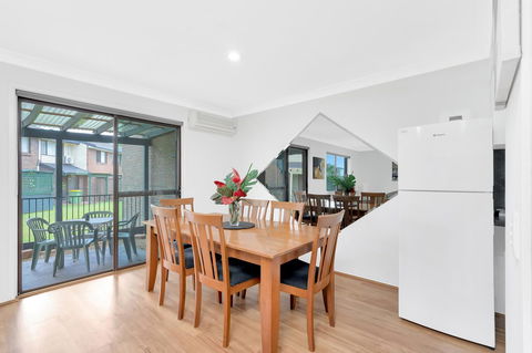 Fountain View Estate - We Accommodate - Accommodation Daintree 9