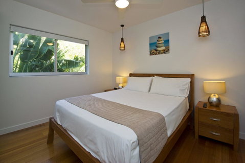 Maggies Beachfront Apartment 13 - Accommodation Daintree 7