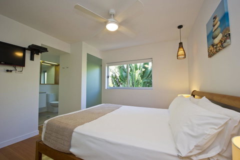 Maggies Beachfront Apartment 13 - Accommodation Daintree 16