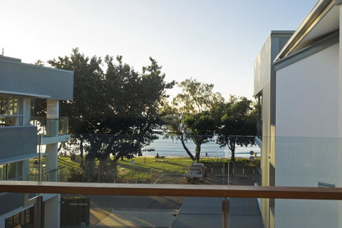 Maggies Beachfront Apartment 13 - Accommodation Daintree 9