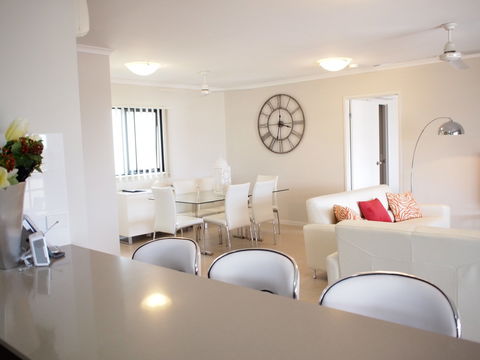 Edge Apartments Cairns - Accommodation Daintree 3