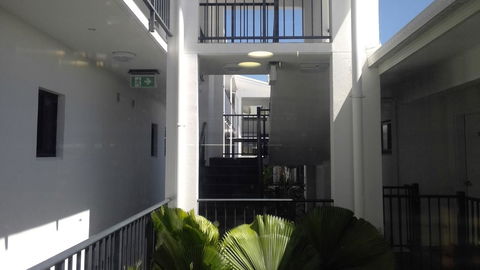 Hinchinbrook Holiday Apartments - Accommodation Daintree 42