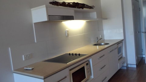 Hinchinbrook Holiday Apartments - Accommodation Daintree 26