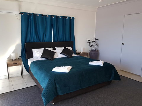 The Q Motel Rockhampton - Accommodation Daintree 0