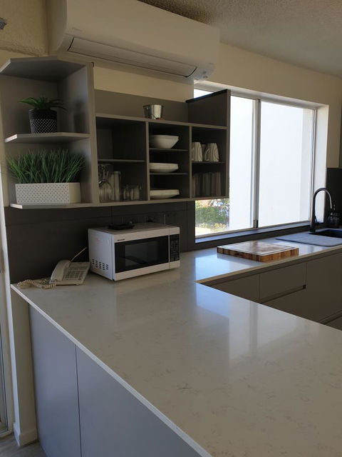 Bayview Harbourview Apartments - Accommodation Daintree 10