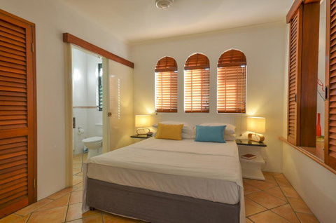 Martinique On Macrossan - Accommodation Daintree 1