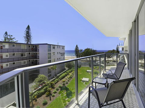 Surf 150 - Accommodation Daintree 36