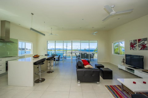 The Terrace - Accommodation Daintree 13
