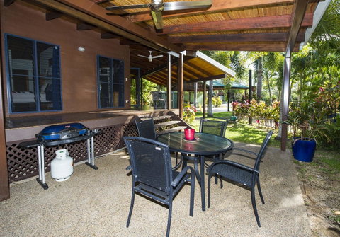 Magnetic Cottage - Accommodation Daintree 7