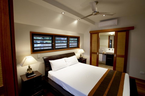 Pure Magnetic Villa 1 - Accommodation Daintree 1
