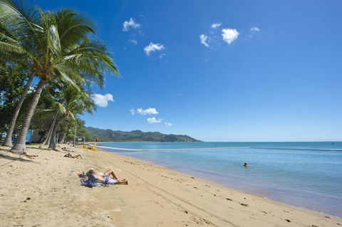 Maggies Beachfront Apartment 7 - Accommodation Daintree 7