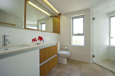 Maggies Beachfront Apartment 12 - Accommodation Daintree 6