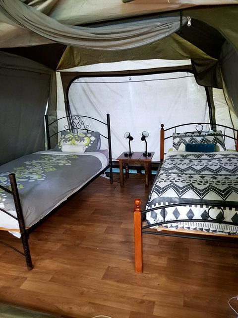 Arcadia Beach Guest House And Car Hire - Accommodation Daintree 42