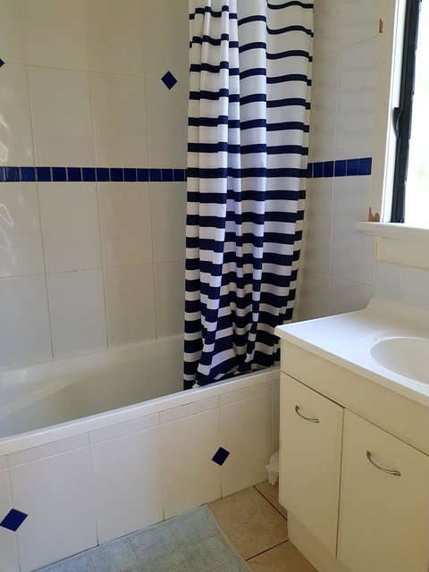 Arcadia Beach Guest House And Car Hire - Accommodation Daintree 12