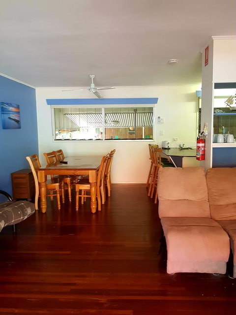 Arcadia Beach Guest House And Car Hire - Accommodation Daintree 24