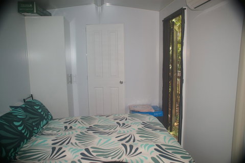 The Mini Manor On Mandalay - Accommodation Daintree 11