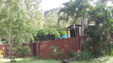 The Mini Manor On Mandalay - Accommodation Daintree 6