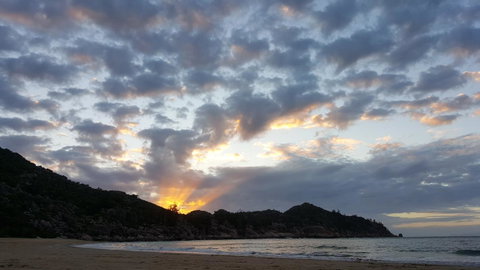 Magnetic Island Holiday House - Accommodation Daintree 16