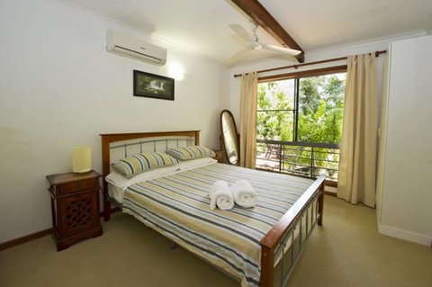 Magnetic Island Holiday House - Accommodation Daintree 7