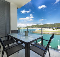 Blue on Blue Superior Studio Room 1321 - Accommodation Daintree
