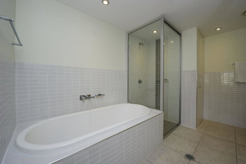 Blue On Blue Superior Studio Room 1321 - Accommodation Daintree 5