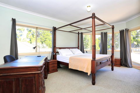 Waterfront At White Patch - Accommodation Daintree 36