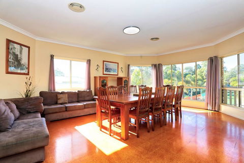 Waterfront At White Patch - Accommodation Daintree 27