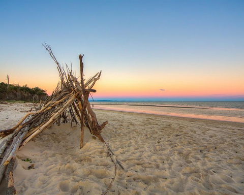 Waterfront At White Patch - Accommodation Daintree 24