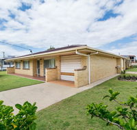 Lowset Sweetie Central to Everything - Partridge St Bongaree - Accommodation Daintree