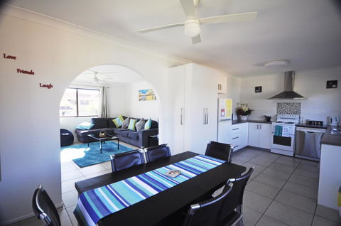 Cloud 8 On Welsby - Accommodation Daintree 0