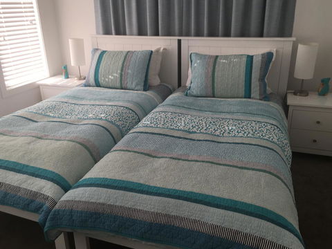 Modern Beach Villa - Accommodation Daintree 0
