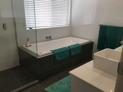 Modern Beach Villa - Accommodation Daintree 7