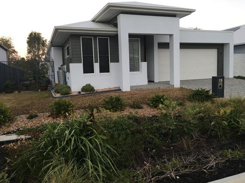 Modern Beach Villa - Accommodation Daintree 2