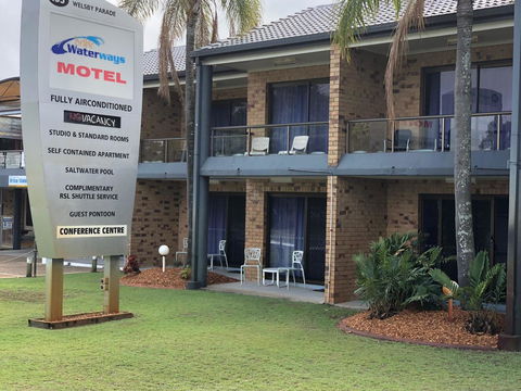 Bribie Waterways Motel - Accommodation Daintree 9