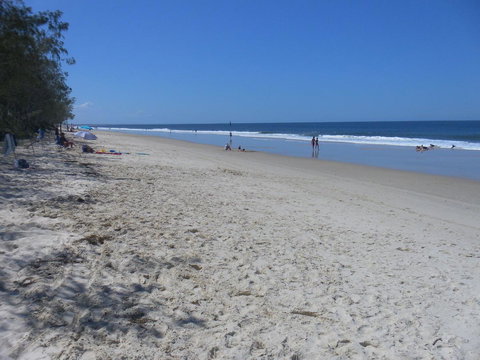 The Woorim Beach House - Accommodation Daintree 3