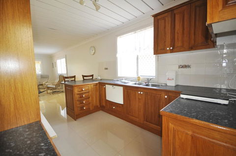 Ocean Wave - Accommodation Daintree 7