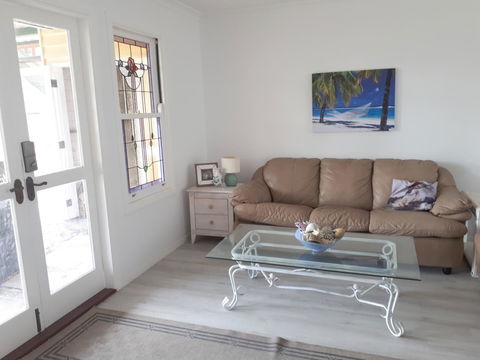 Retro Beach Flat - Accommodation Daintree 13