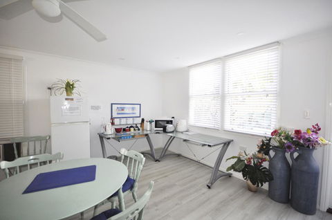 Retro Beach Flat - Accommodation Daintree 9