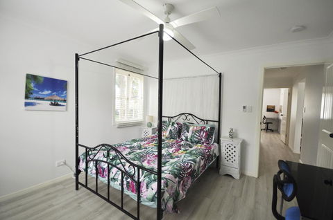 Retro Beach Flat - Accommodation Daintree 8