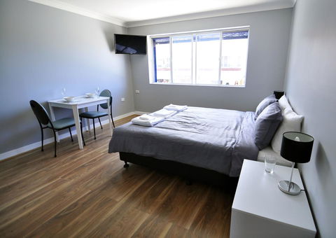 Bribie Island Square - Accommodation Daintree 6