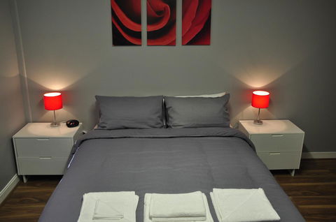 Bribie Island Square - Accommodation Daintree 1