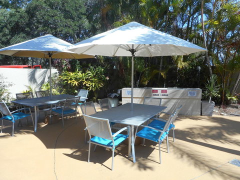 Placid Waters Holiday Apartments - Accommodation Daintree 4