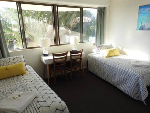 Placid Waters Holiday Apartments - Accommodation Daintree 11