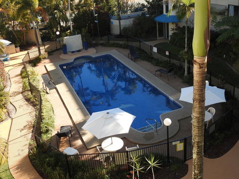 Placid Waters Holiday Apartments - Accommodation Daintree 7