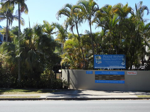 Placid Waters Holiday Apartments - Accommodation Daintree 1