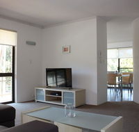Close to Surf Beach Surf Club Hotel and Shops - Boyd St Woorim - Accommodation Daintree