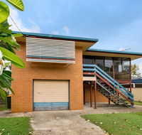 Short Stroll to Surf Beach - North Street Woorim - Accommodation Daintree