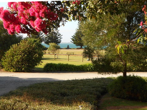 King Island Accommodation Cottages - Accommodation Daintree 1